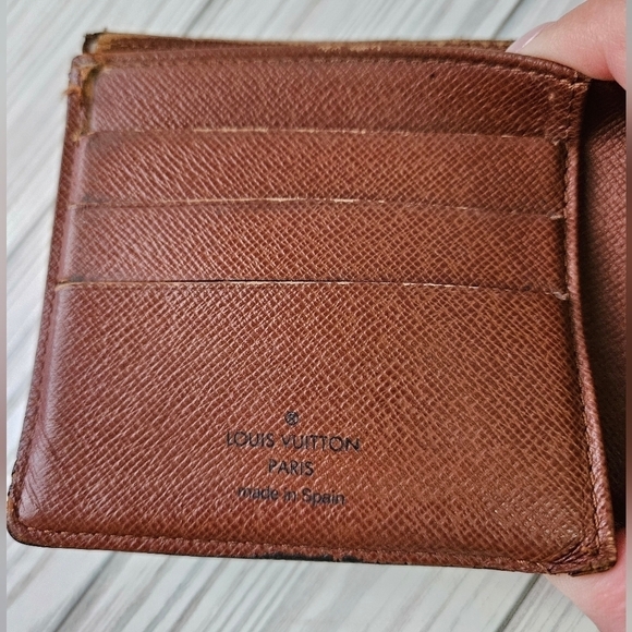 Louis Vuitton Vintage Bi Fold Canvas Monogram Wallet with Coin Pouch - Picture 8 of 13